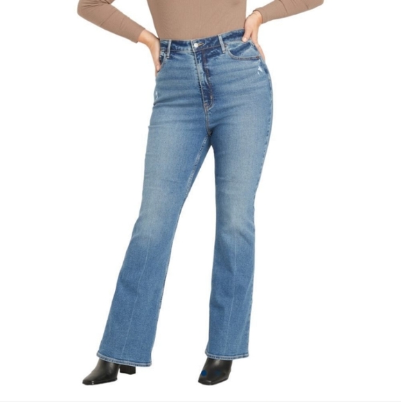 NWT OLD NAVY 'HIGHER HIGH RISE' FLARE JEANS - Picture 10 of 11